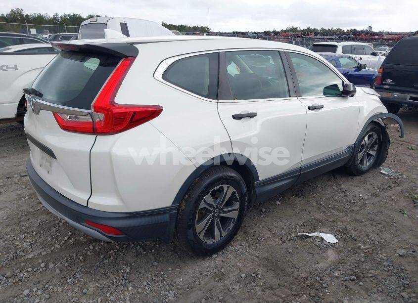 Photo 4 of 2018 Honda Cr-v LX (VIN 2HKRW5H35JH408564)