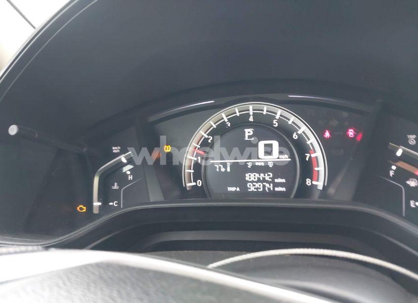 Photo 7 of 2018 Honda Cr-v LX (VIN 2HKRW5H35JH408564)