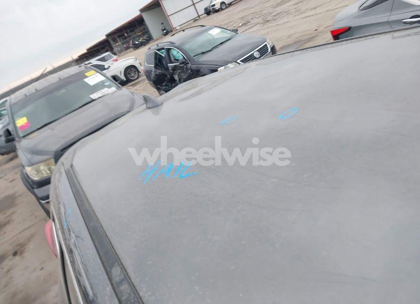 Photo 18 of 2018 Honda Cr-v LX (VIN 2HKRW5H35JH418642)