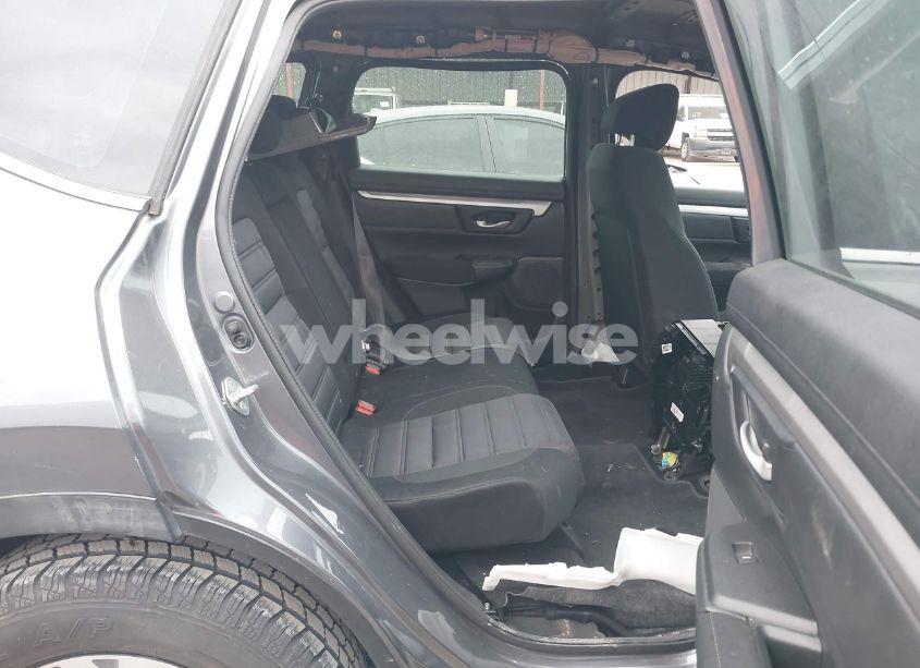 Photo 8 of 2018 Honda Cr-v LX (VIN 2HKRW5H35JH418642)