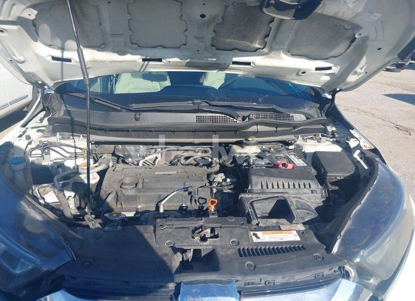 Photo 10 of 2018 Honda Cr-v LX (VIN 2HKRW5H35JH422013)