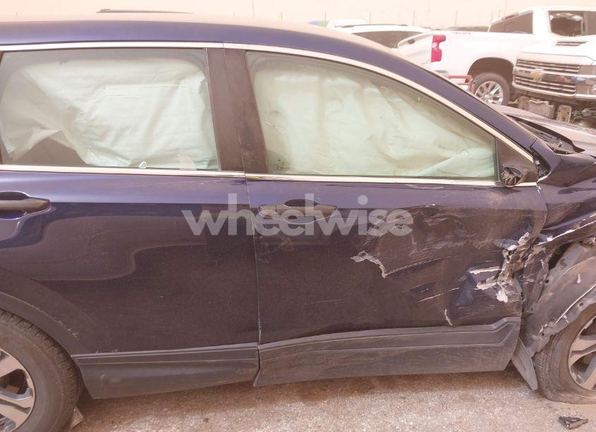 Photo 13 of 2019 Honda Cr-v LX (VIN 2HKRW5H35KH416522)