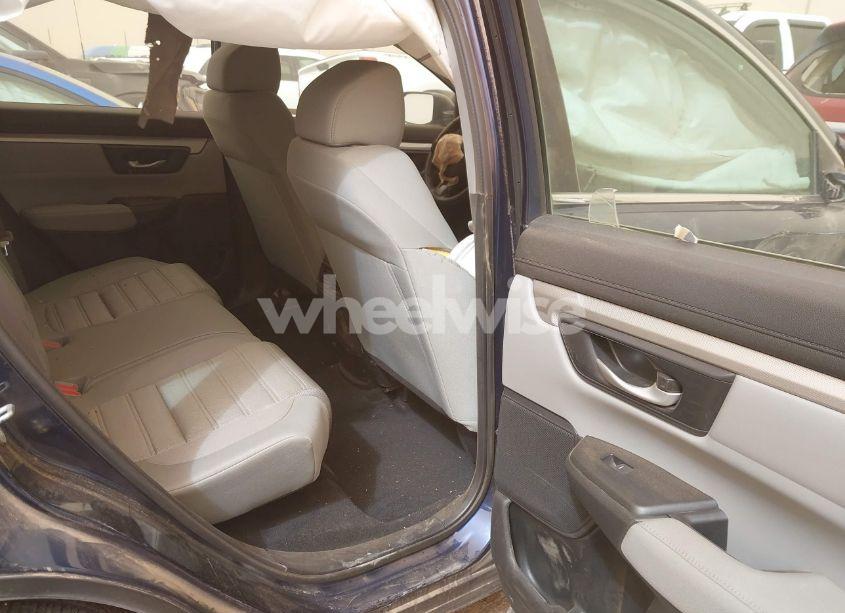 Photo 8 of 2019 Honda Cr-v LX (VIN 2HKRW5H35KH416522)