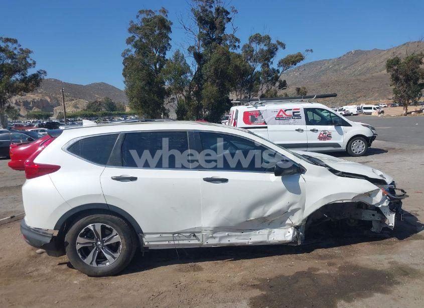 Photo 12 of 2018 Honda Cr-v LX (VIN 2HKRW5H36JH400957)