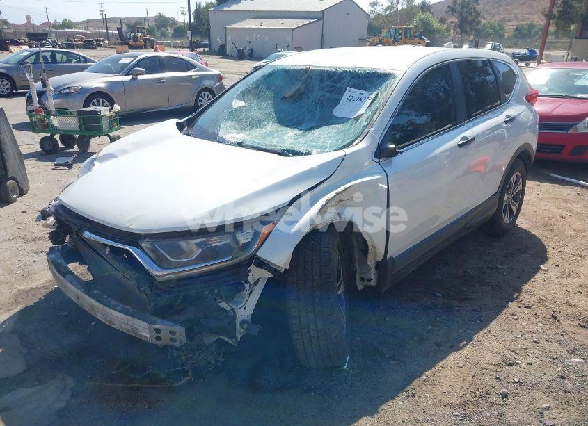 Photo 2 of 2018 Honda Cr-v LX (VIN 2HKRW5H36JH400957)