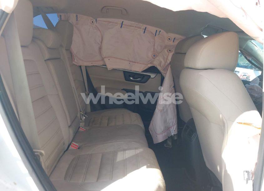 Photo 8 of 2018 Honda Cr-v LX (VIN 2HKRW5H36JH400957)