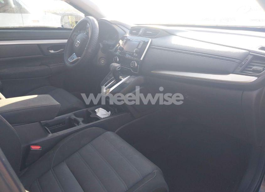 Photo 5 of 2018 Honda Cr-v (VIN 2HKRW5H36JH403101)