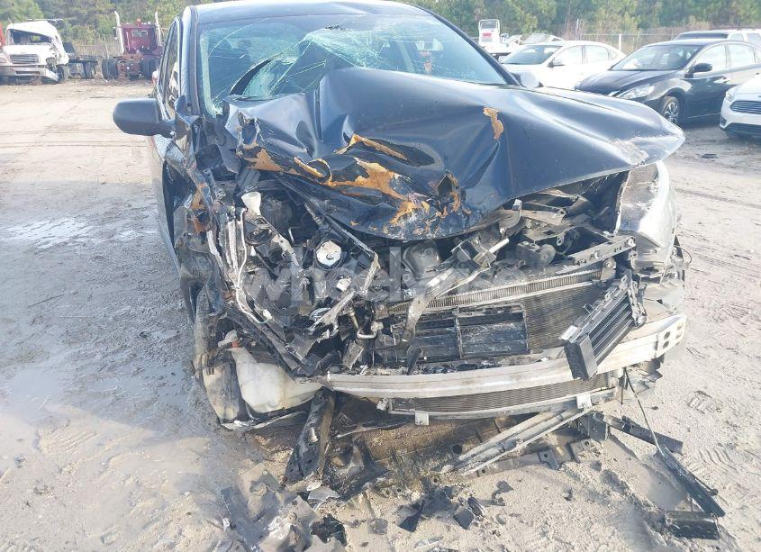 Photo 6 of 2018 Honda Cr-v LX (VIN 2HKRW5H36JH415300)