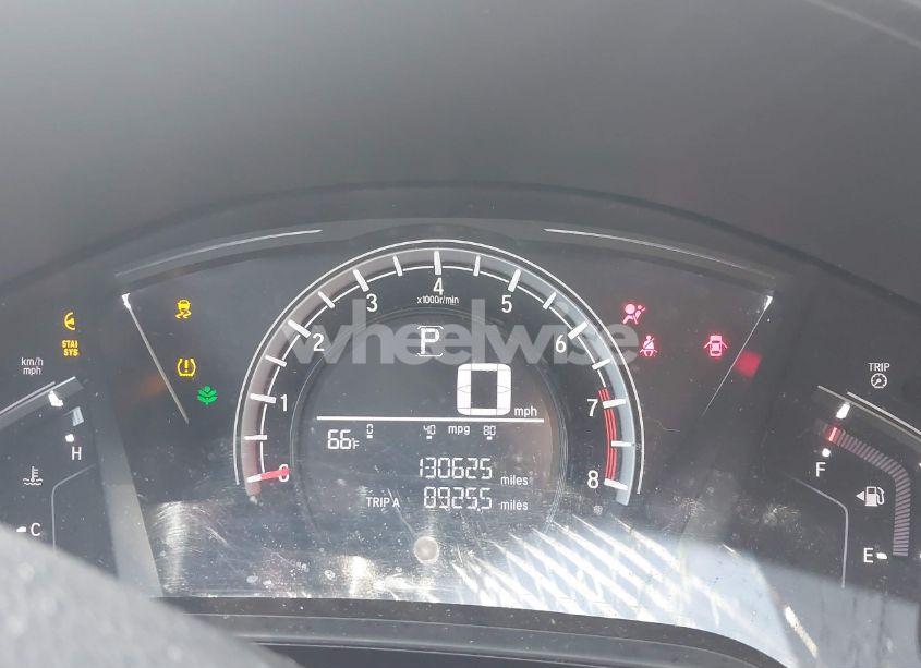 Photo 7 of 2018 Honda Cr-v LX (VIN 2HKRW5H36JH415300)