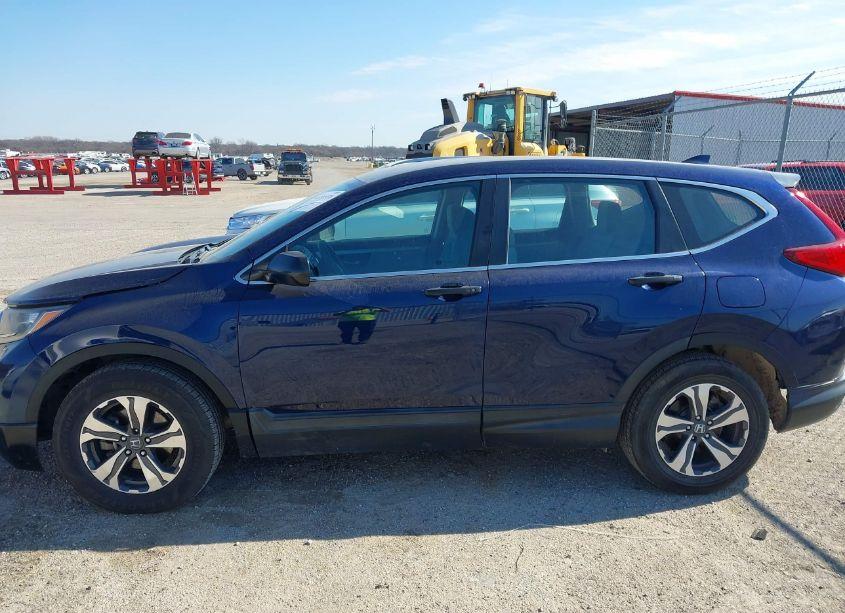 Photo 14 of 2018 Honda Cr-v LX (VIN 2HKRW5H37JH405052)