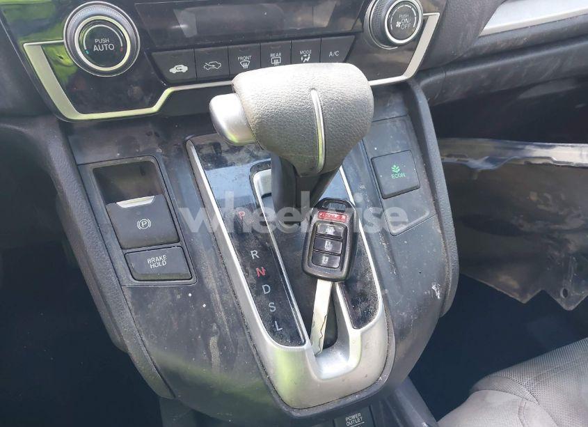 Photo 11 of 2018 Honda Cr-v LX (VIN 2HKRW5H37JH409599)