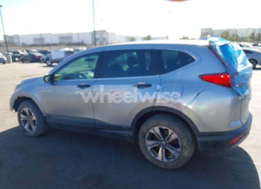 Photo 15 of 2018 Honda Cr-v LX (VIN 2HKRW5H37JH409599)