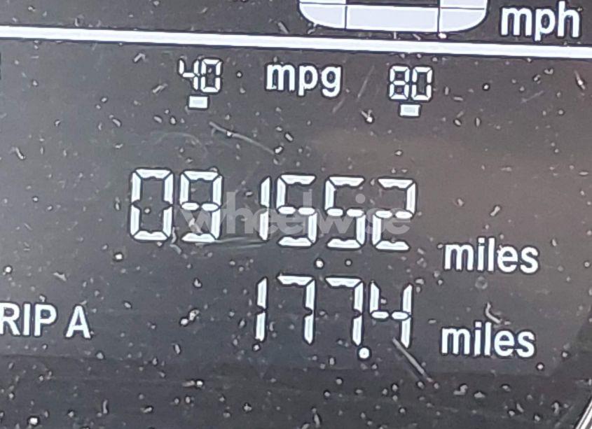 Photo 16 of 2018 Honda Cr-v LX (VIN 2HKRW5H37JH410848)