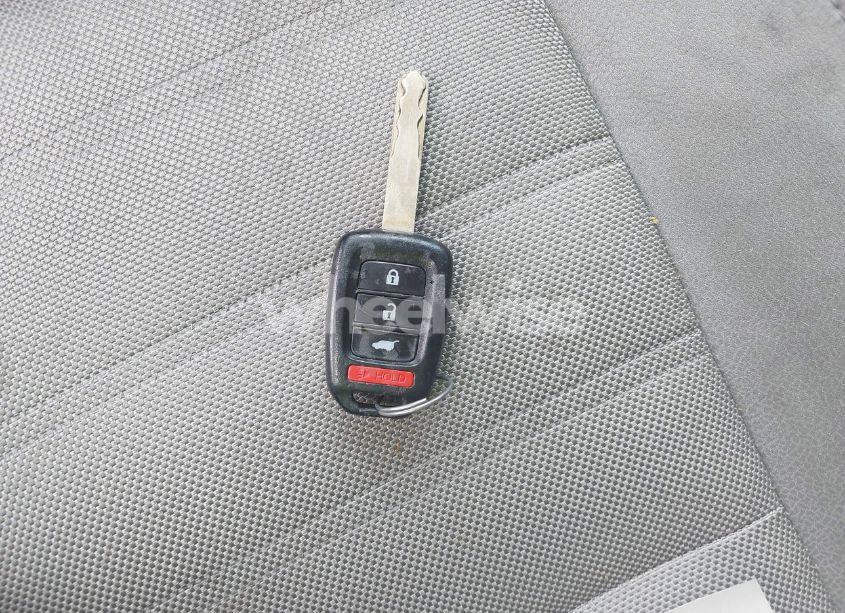 Photo 11 of 2018 Honda Cr-v LX (VIN 2HKRW5H37JH412065)