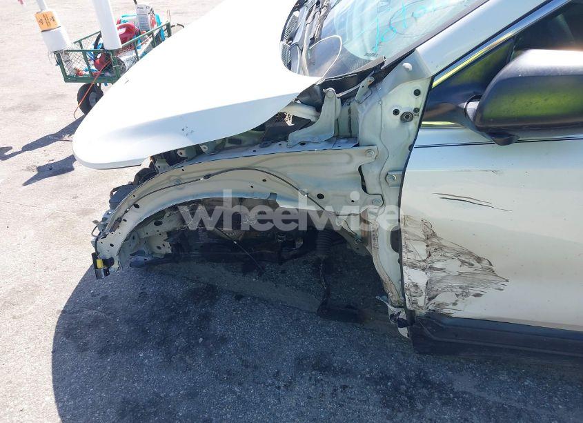 Photo 19 of 2019 Honda Cr-v LX (VIN 2HKRW5H37KH415825)