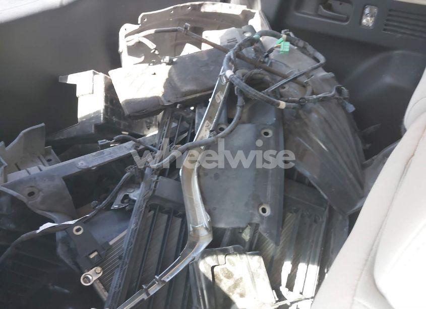 Photo 22 of 2019 Honda Cr-v LX (VIN 2HKRW5H37KH415825)