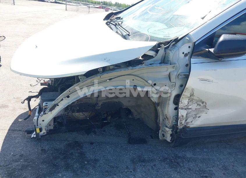 Photo 6 of 2019 Honda Cr-v LX (VIN 2HKRW5H37KH415825)