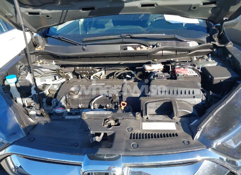 Photo 10 of 2018 Honda Cr-v LX (VIN 2HKRW5H38JH423947)