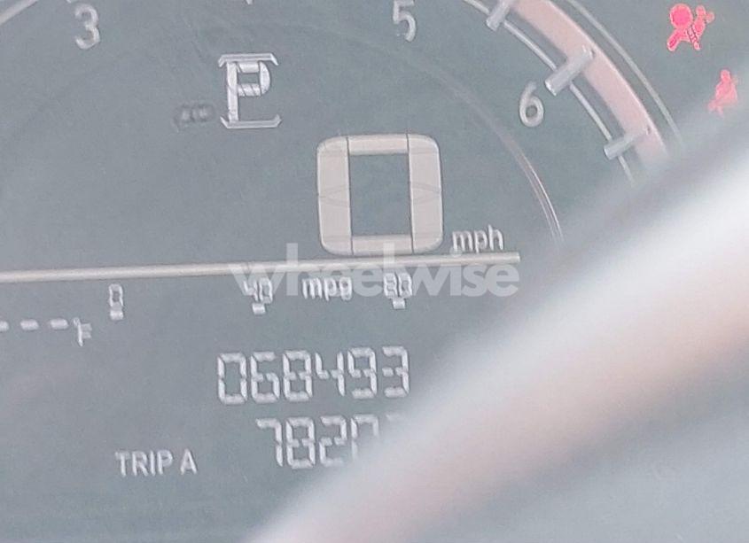 Photo 14 of 2018 Honda Cr-v LX (VIN 2HKRW5H38JH423947)