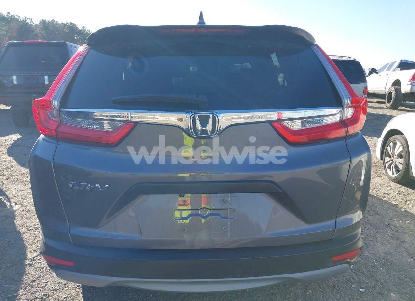 Photo 15 of 2018 Honda Cr-v LX (VIN 2HKRW5H38JH423947)
