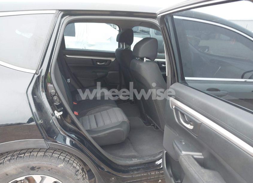 Photo 8 of 2017 Honda Cr-v LX (VIN 2HKRW5H39HH402096)