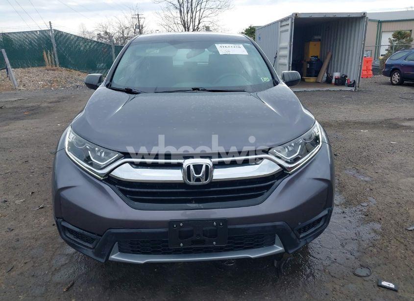 Photo 12 of 2018 Honda Cr-v LX (VIN 2HKRW5H39JH401360)