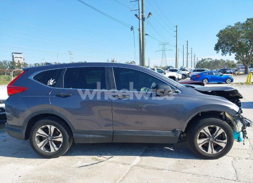 Photo 14 of 2019 Honda Cr-v LX (VIN 2HKRW5H39KH409959)
