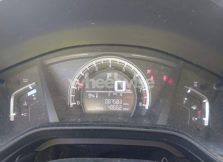 Photo 7 of 2019 Honda Cr-v LX (VIN 2HKRW5H39KH409959)