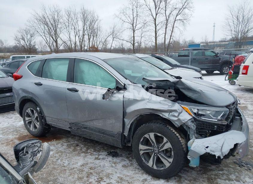 Photo 13 of 2019 Honda Cr-v LX (VIN 2HKRW5H39KH414515)