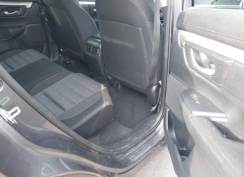 Photo 8 of 2019 Honda Cr-v LX (VIN 2HKRW5H39KH415714)