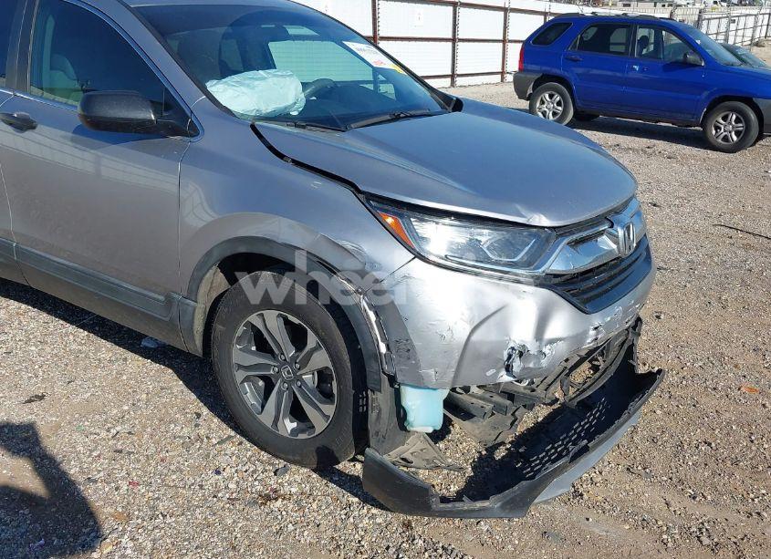Photo 12 of 2019 Honda Cr-v LX (VIN 2HKRW5H39KH418788)