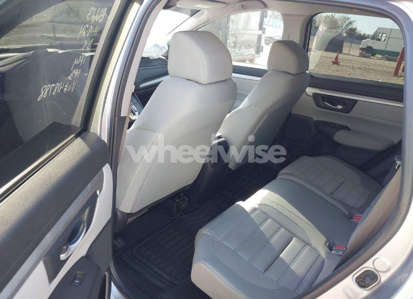 Photo 22 of 2019 Honda Cr-v LX (VIN 2HKRW5H39KH418788)