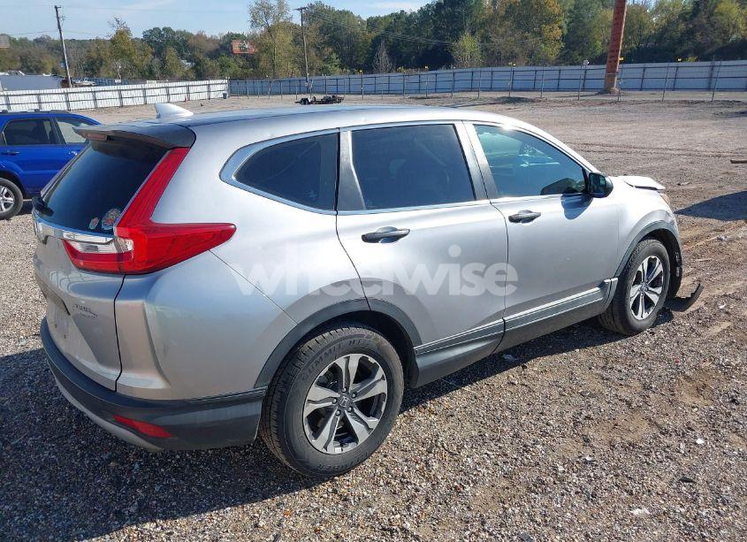 Photo 4 of 2019 Honda Cr-v LX (VIN 2HKRW5H39KH418788)