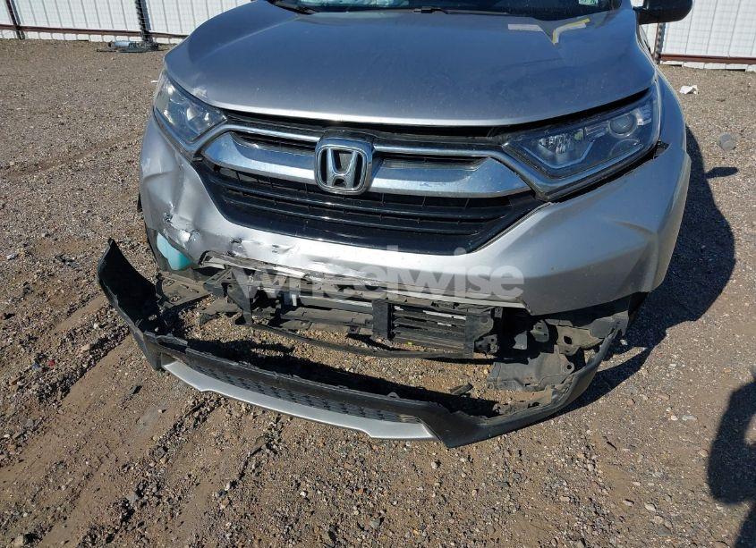 Photo 6 of 2019 Honda Cr-v LX (VIN 2HKRW5H39KH418788)