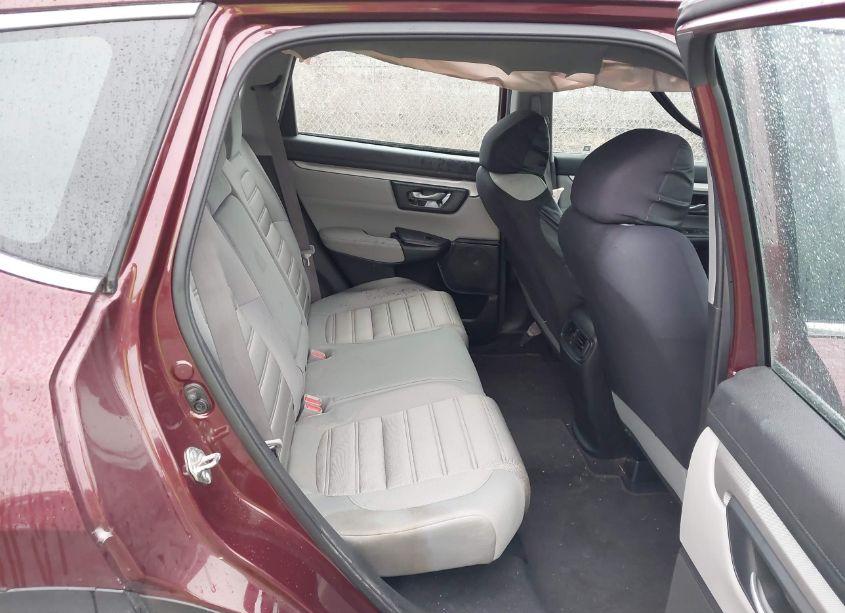 Photo 8 of 2018 Honda Cr-v LX (VIN 2HKRW5H3XJH411945)
