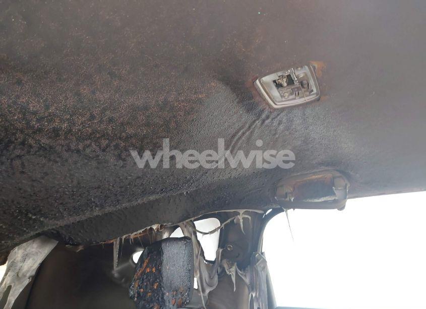 Photo 13 of 2018 Honda Cr-v LX (VIN 2HKRW5H3XJH419110)