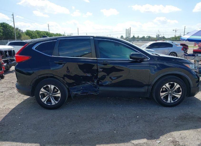 Photo 6 of 2019 Honda Cr-v LX (VIN 2HKRW5H3XKH413423)