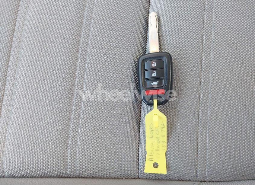 Photo 11 of 2017 Honda Cr-v LX (VIN 2HKRW6H30HH217795)