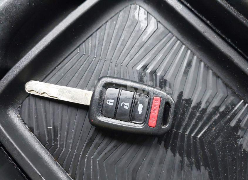 Photo 11 of 2018 Honda Cr-v LX (VIN 2HKRW6H30JH224753)