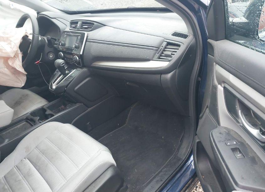 Photo 5 of 2019 Honda Cr-v LX (VIN 2HKRW6H30KH222082)