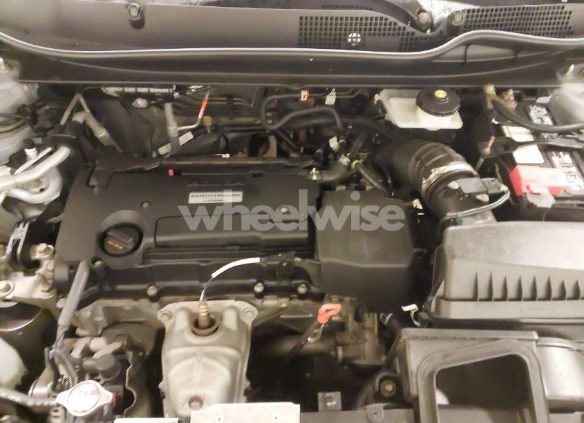 Photo 10 of 2019 Honda Cr-v LX (VIN 2HKRW6H30KH222860)