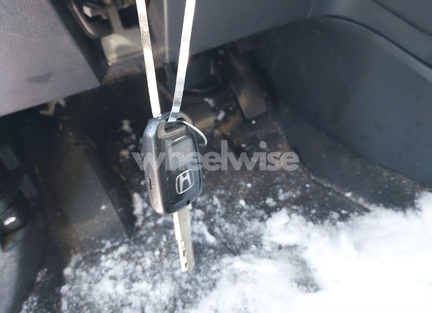 Photo 11 of 2019 Honda Cr-v LX (VIN 2HKRW6H30KH232708)