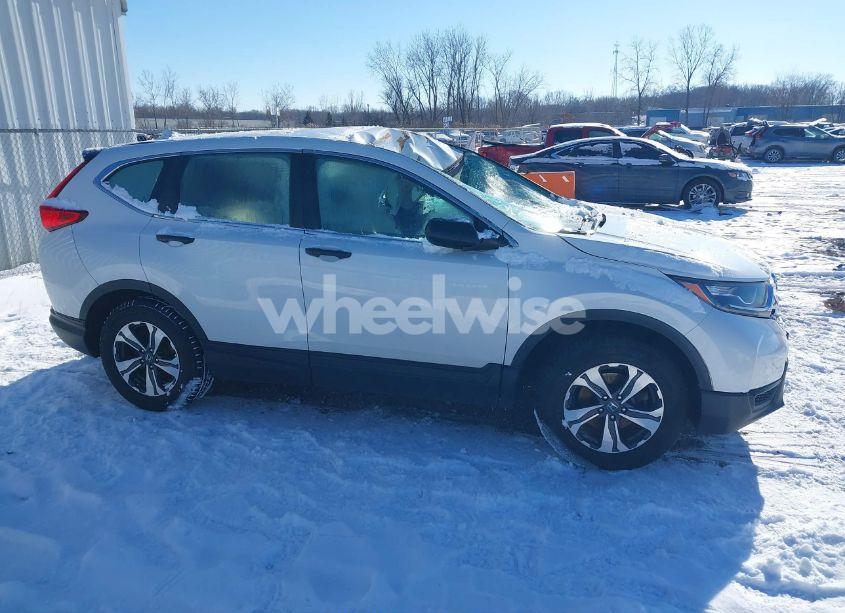 Photo 13 of 2019 Honda Cr-v LX (VIN 2HKRW6H30KH232708)