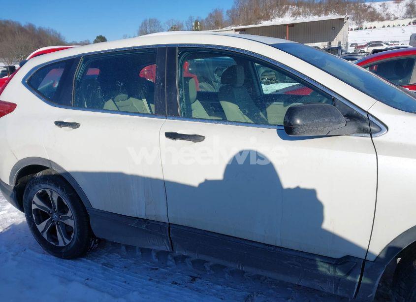 Photo 12 of 2017 Honda Cr-v LX (VIN 2HKRW6H31HH203033)