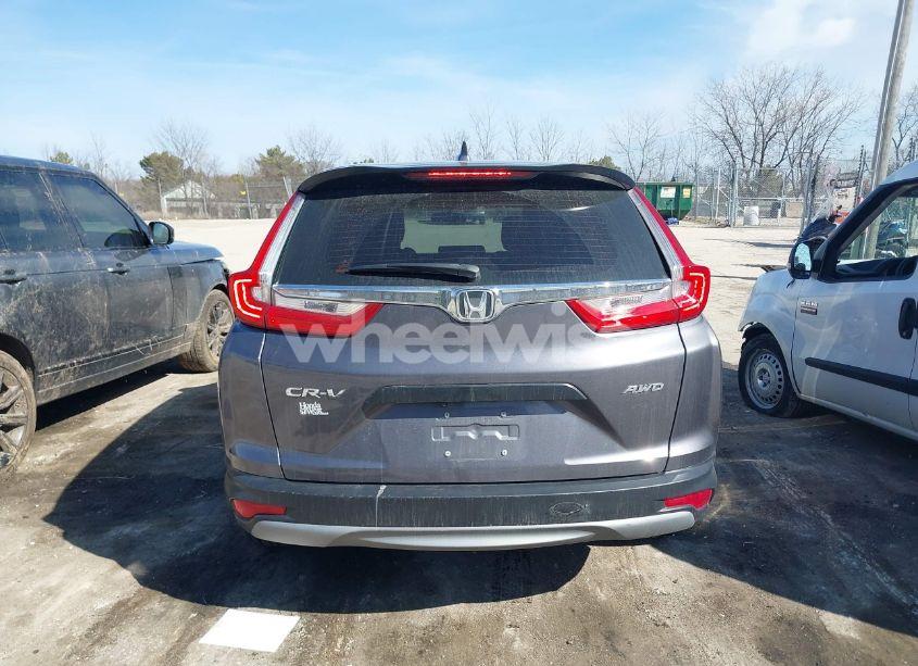 Photo 17 of 2018 Honda Cr-v LX (VIN 2HKRW6H31JH205659)