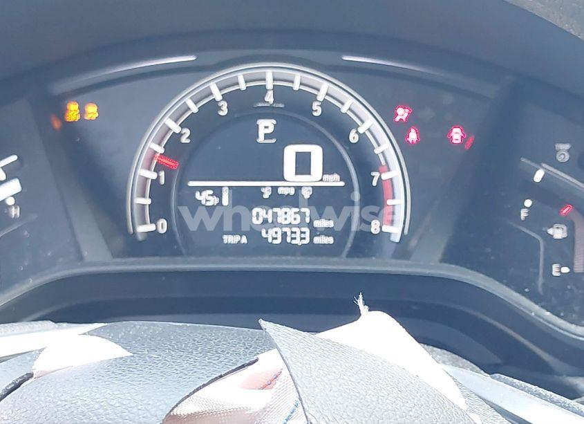 Photo 7 of 2018 Honda Cr-v LX (VIN 2HKRW6H31JH205659)