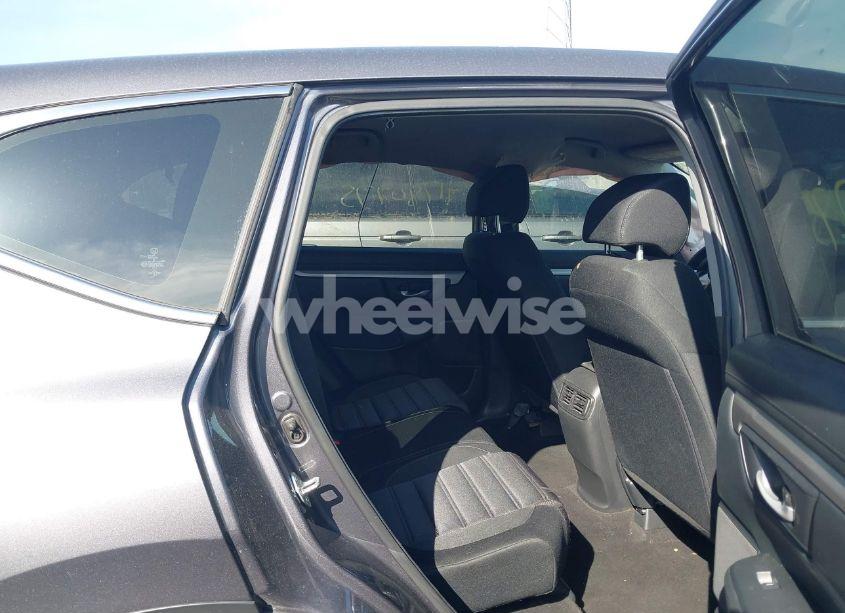 Photo 8 of 2018 Honda Cr-v LX (VIN 2HKRW6H31JH205659)