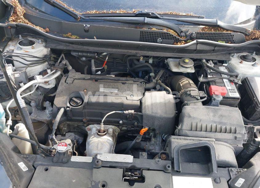 Photo 10 of 2018 Honda Cr-v LX (VIN 2HKRW6H31JH211588)