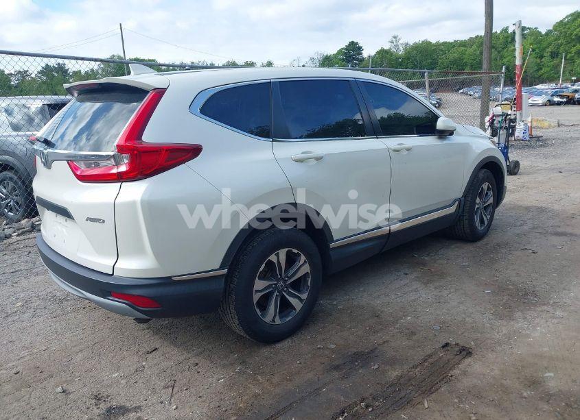 Photo 4 of 2018 Honda Cr-v LX (VIN 2HKRW6H31JH211588)