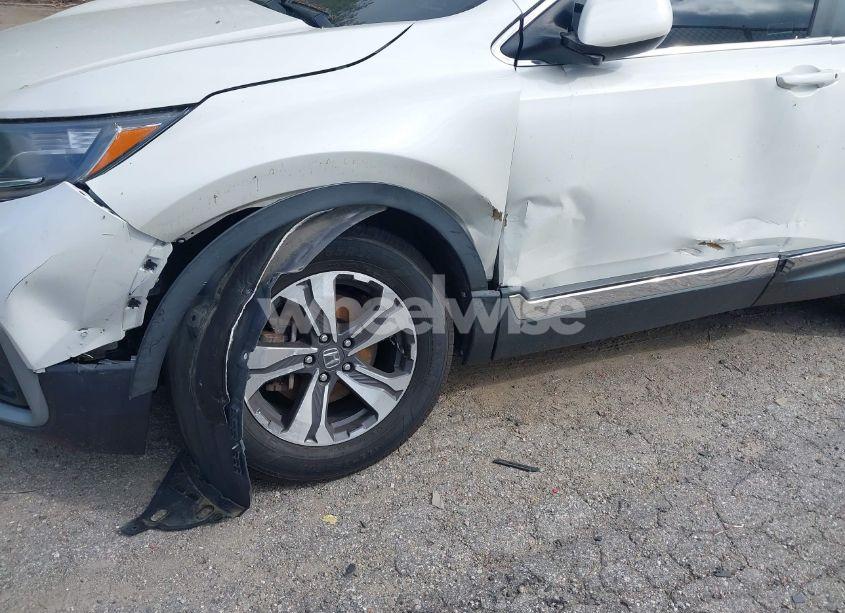 Photo 6 of 2018 Honda Cr-v LX (VIN 2HKRW6H31JH211588)